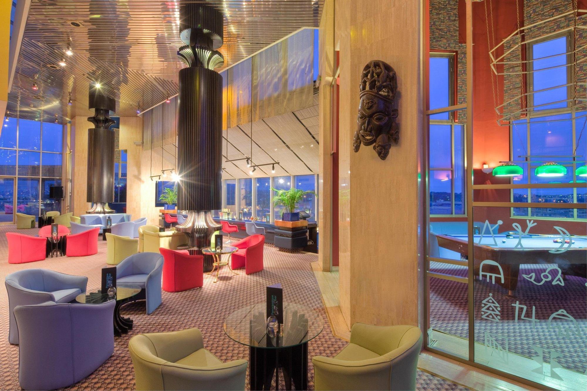 Hilton Yaounde Hotell Exteriör bild